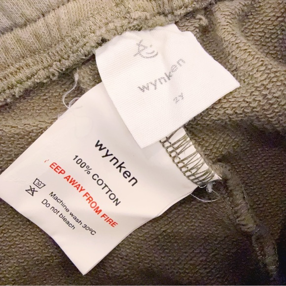 wynken kids sweatshirt and sweatpants set 2T - Picture 7 of 7